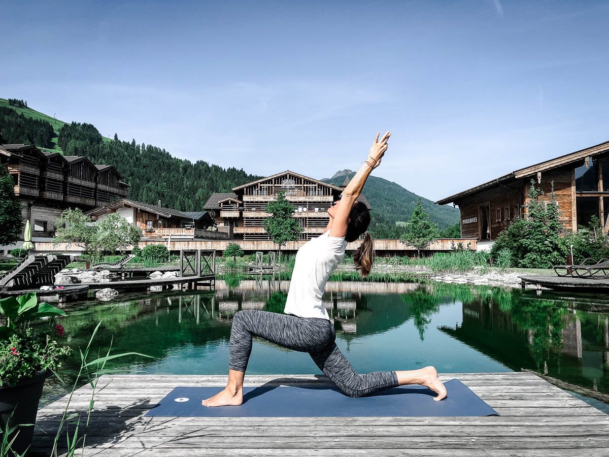 Yoga in den Bergen Leogang
